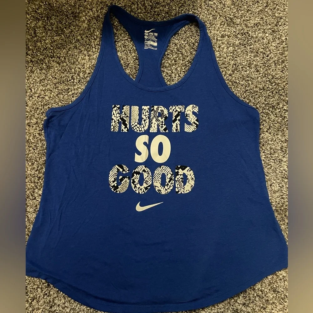 Women’s Nike Workout Tank Tops LOT - Picture 2 of 12